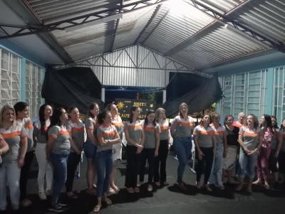 Noite de AutÃ³grafos reuniu centenas de pessoas em Rio Bonito do IguaÃ§u